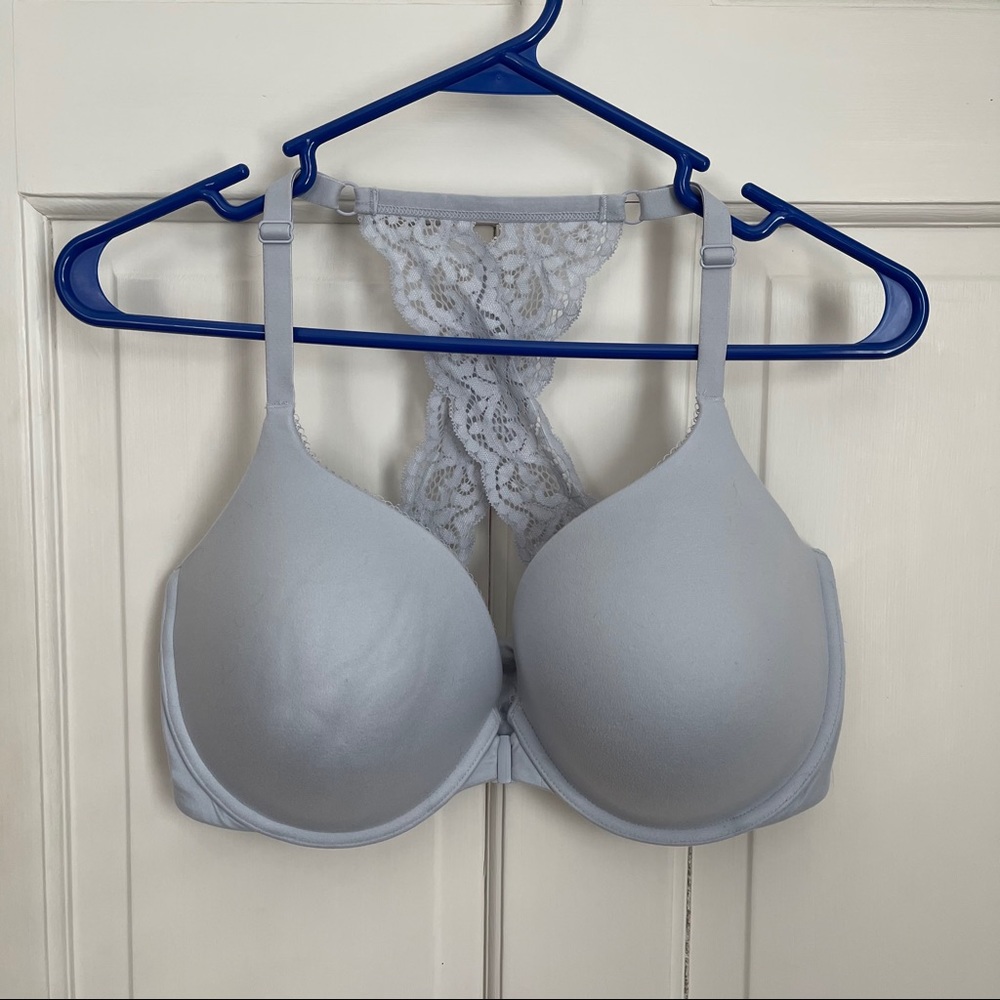 Victoria’s Secret Lace Back Bra